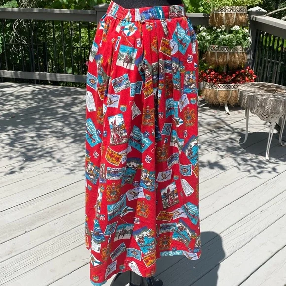 Vintage 90s does 50s Novelty Print Moose Mountie Horse Canada Print Aline Skirt - Picture 2 of 10